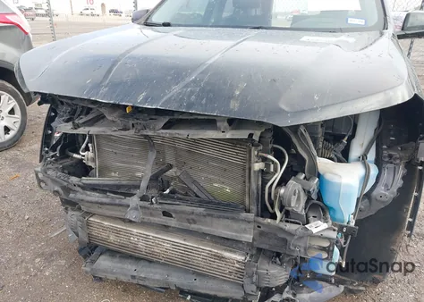 2024 GMC Terrain Awd At4 z USA, uszkodzony, nr VIN 3GKALYEG6RL213216